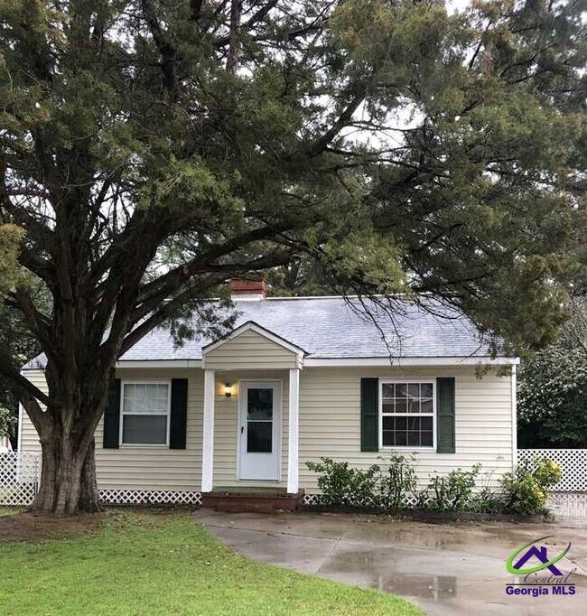 Primary Photo - 122 Tinker Blvd