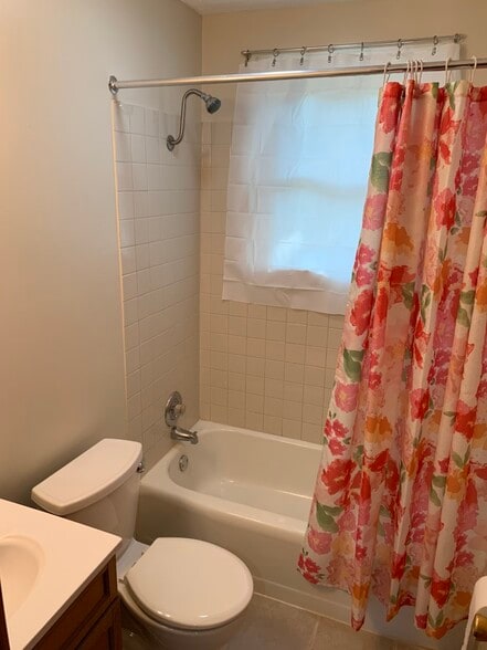 Building Photo - 8996 Jackson Avenue