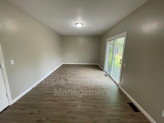 Building Photo - 1725 Orletto Way