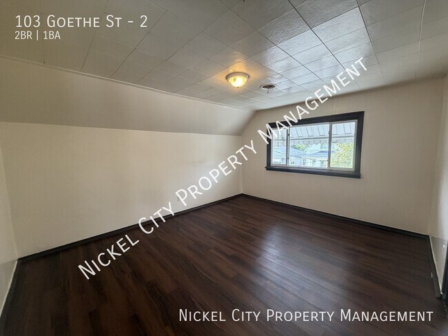 Building Photo - 103 Goethe St