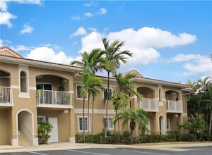 Building Photo - 4802 Washington St