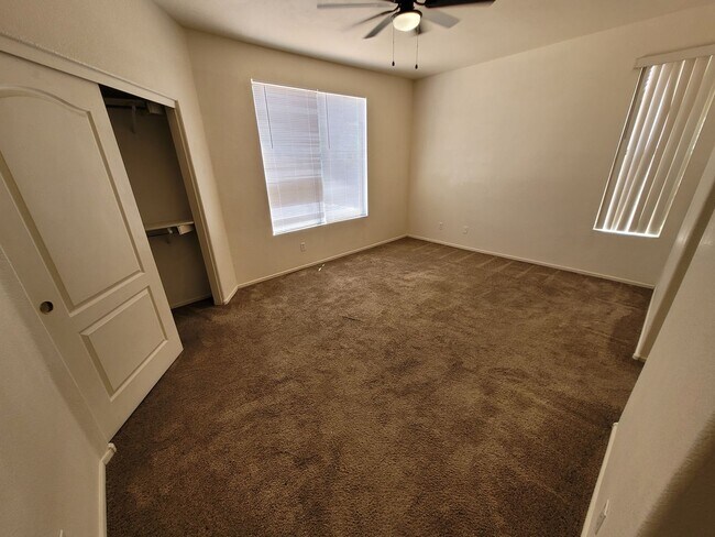 Building Photo - 8817 N 65th Dr