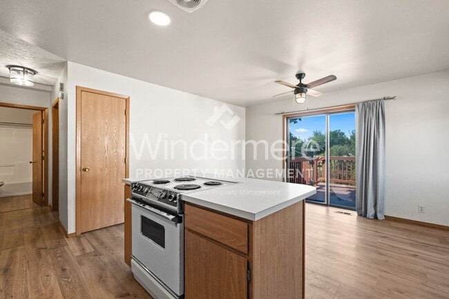 Building Photo - 506-508 S Skipworth Ct