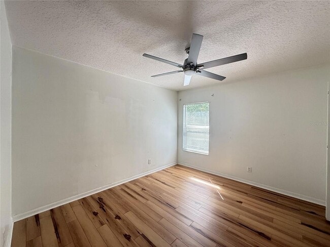 Building Photo - 4413 Riverton Dr