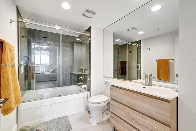 Building Photo - 18800 NE 29th Ave