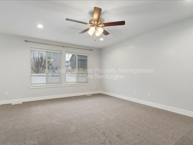 Building Photo - 13972 S Overwatch Dr