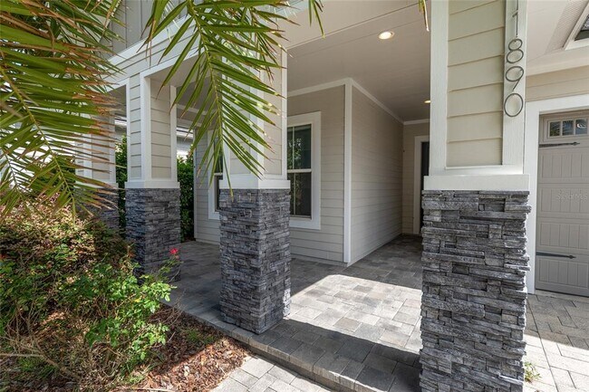 Building Photo - 11890 SW 33rd Ln