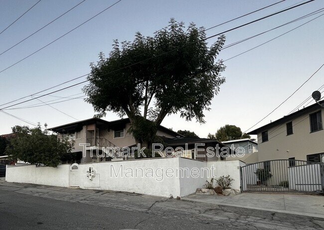 Building Photo - 4508 Rockland Pl
