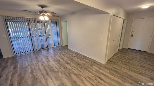 Building Photo - 16245 Roanoke St