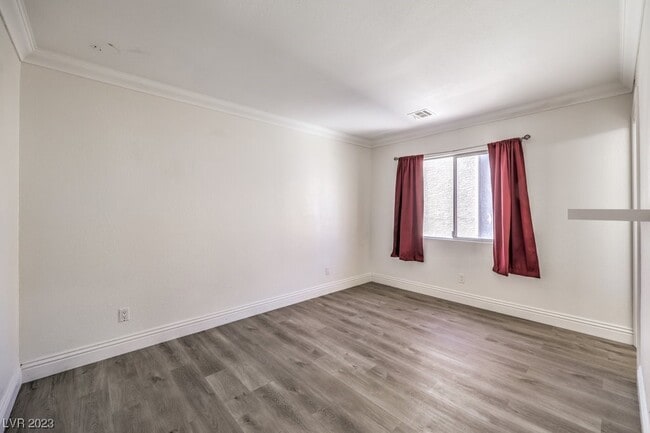 Building Photo - 1425 Bow Creek Ct