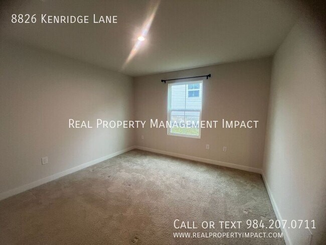 Building Photo - 8826 Kenridge Ln