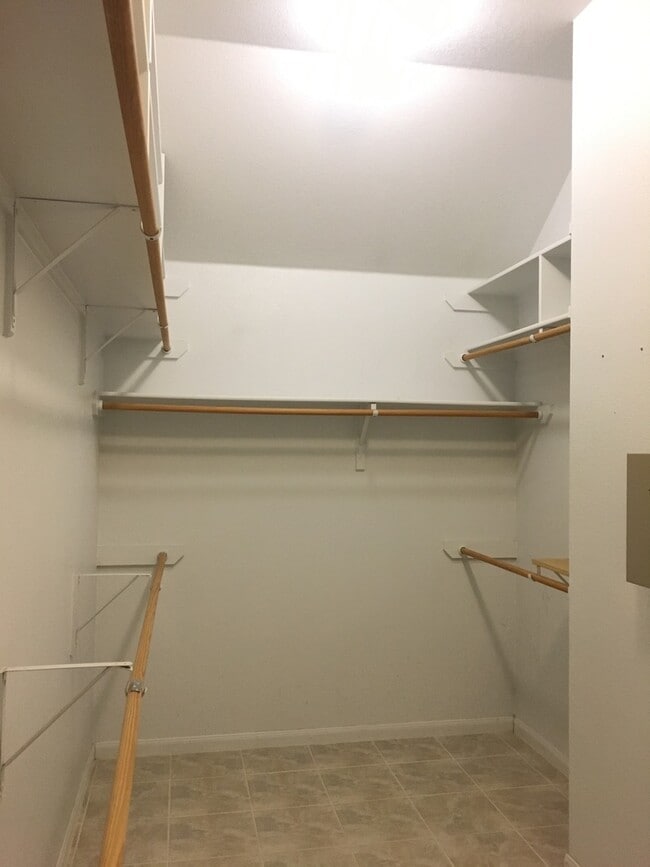 Building Photo - Beautiful 3/2 in Scofield Farms