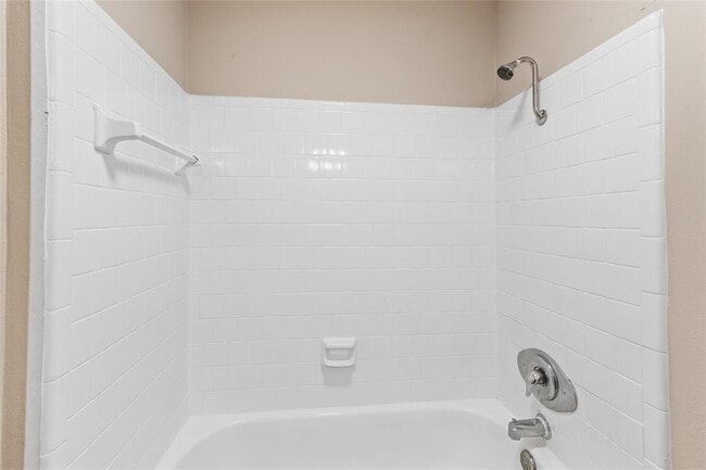 Building Photo - 4522 Mossygate Dr