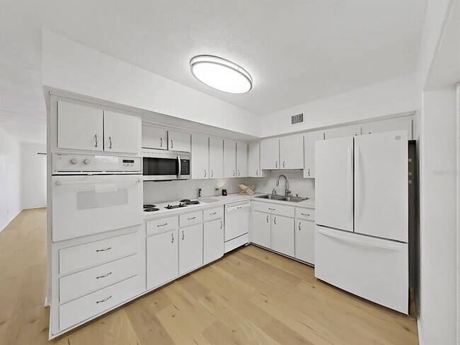 Building Photo - 2451 Canadian Way