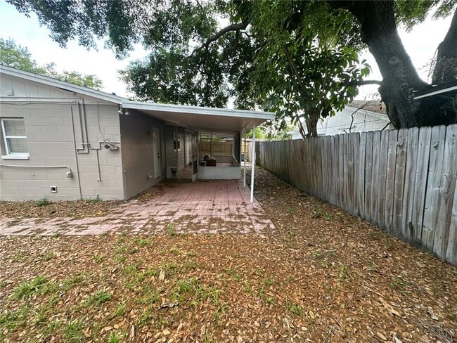 Building Photo - 4421 Gandy Cir