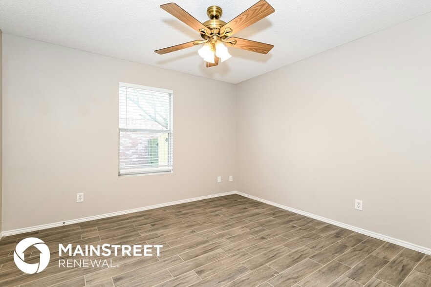 Building Photo - 2943 Volturno Dr