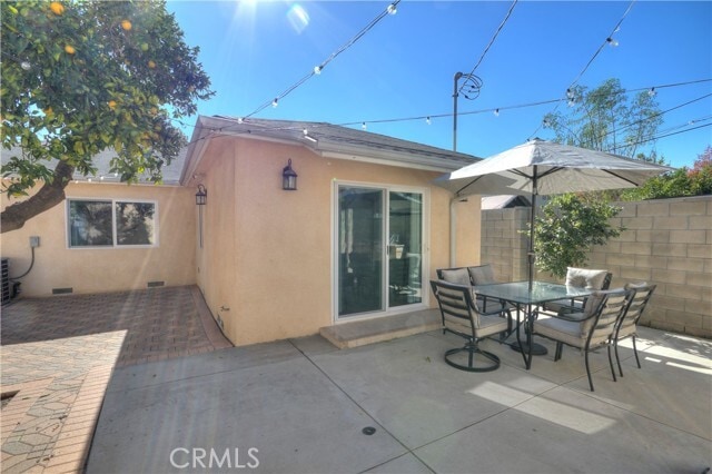 Building Photo - 1367 E Windsor Rd