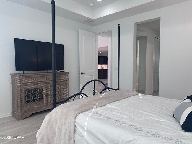 Building Photo - 9259 Paradise Dr