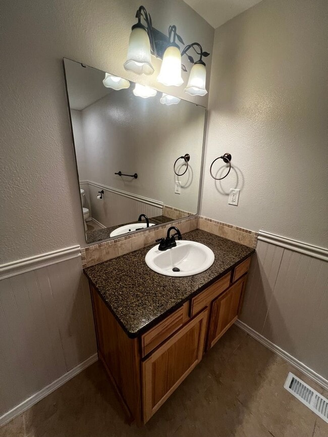 Building Photo - Beautiful 4BD in Birch Bay Village!