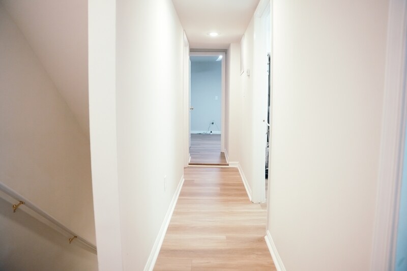 Building Photo - 916 W Lombard St