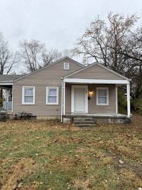 Building Photo - 3446 N Parker Ave