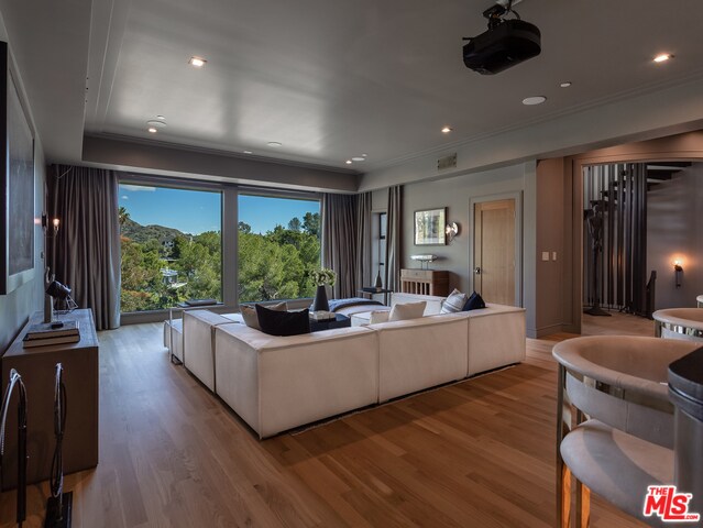 Building Photo - 6201 Rodgerton Dr