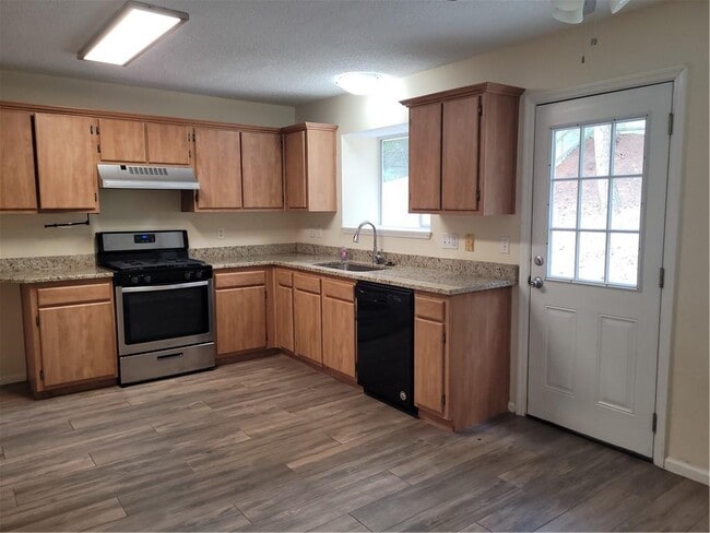 Building Photo - 11080 Mortons Crossing