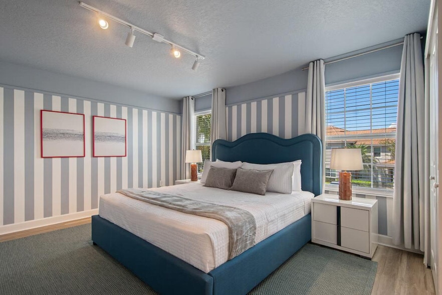 Building Photo - 2967 Fable St