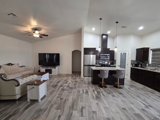 Building Photo - 3874 Santa Sophia St