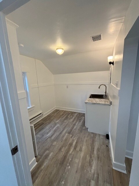 Building Photo - 2023 W 29th St