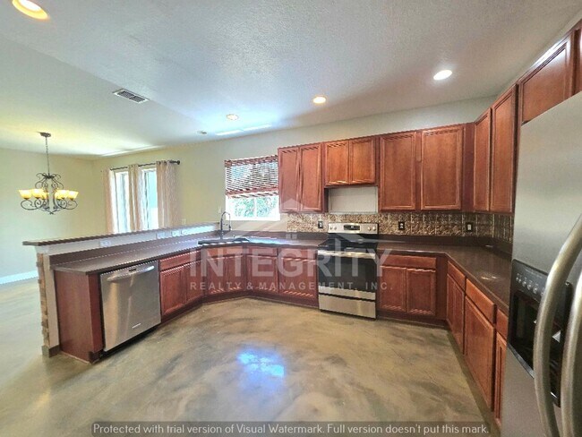 Building Photo - 18822 Sunterra Dr