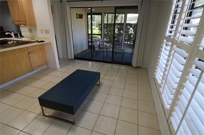 Building Photo - 5424 Saddlebrook Way