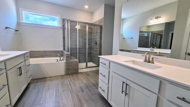 Building Photo - 1144 Topaz Cave Cir