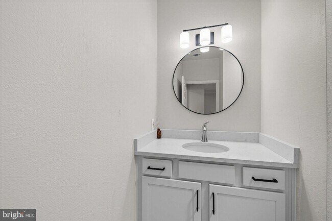 Building Photo - 1591 Spring Gate Dr.