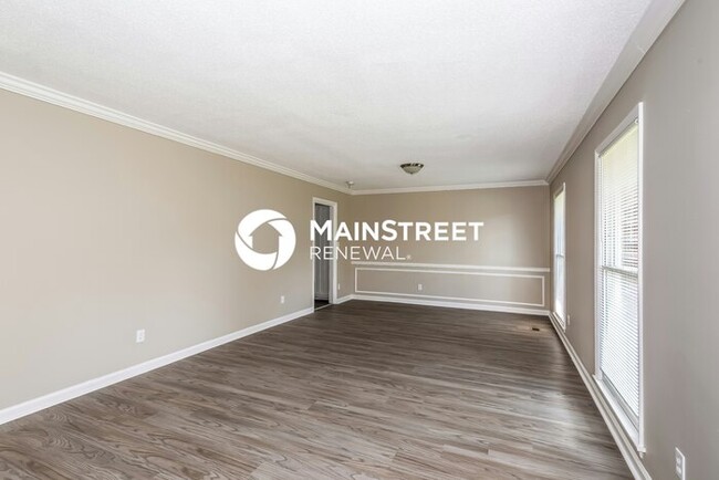 Building Photo - 3 Bedroom Pet-Friendly Home in Tarrant, AL with Main Street Renewal