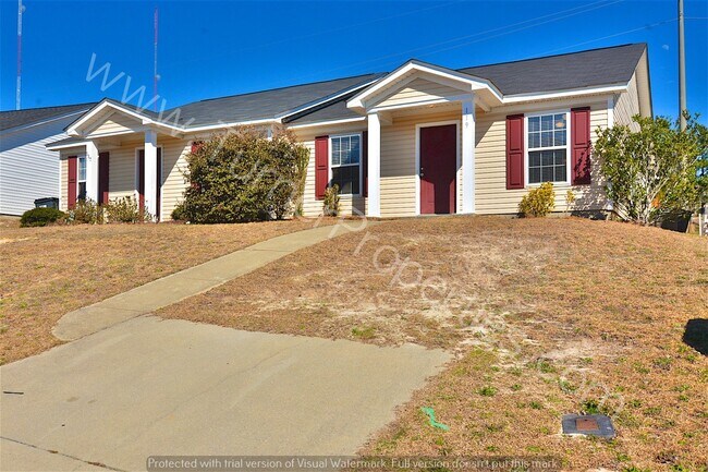 Building Photo - 119 Linville Ct, Lexington, SC 29073