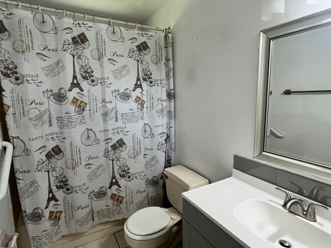 Building Photo - 1186 Lamplighter Dr NW