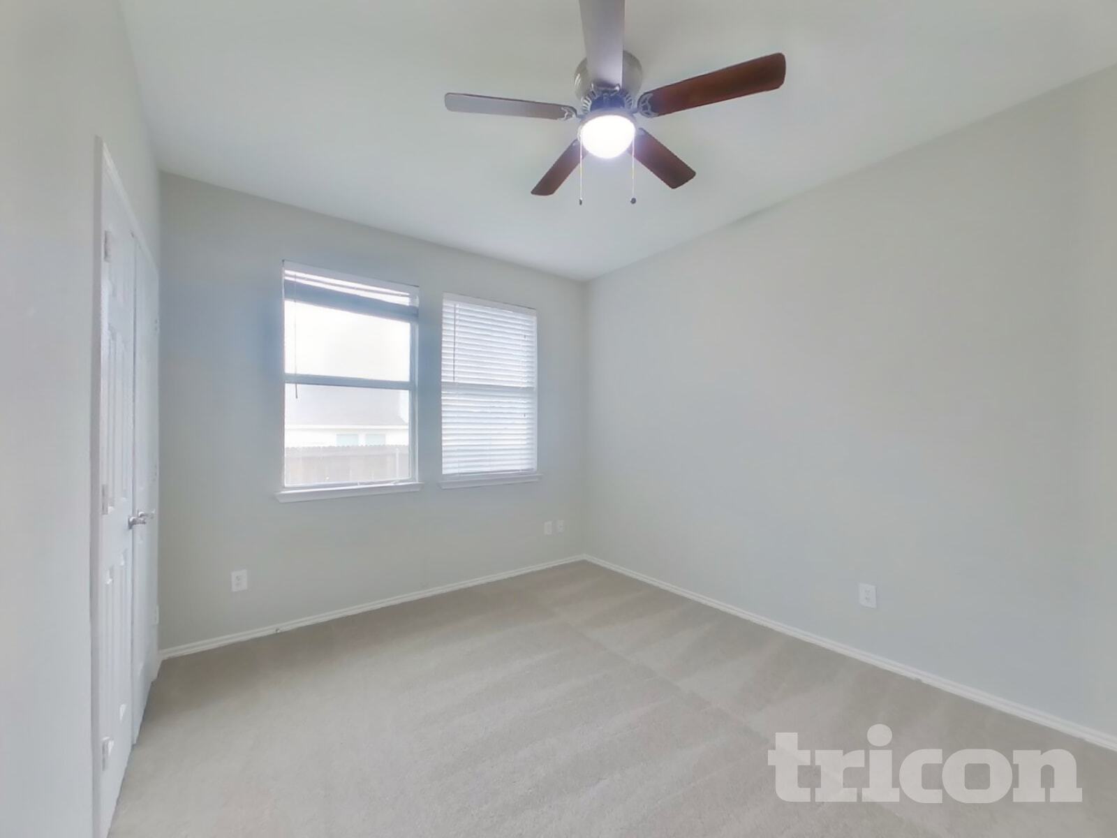 Building Photo - 3413 Fashion St