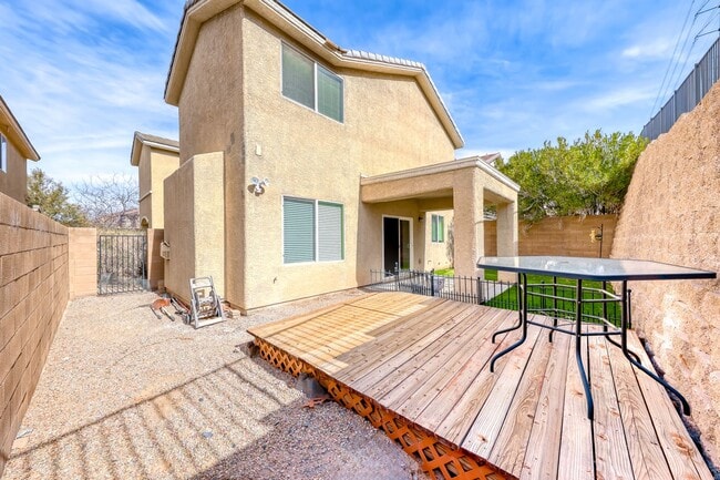 Building Photo - Beautiful Anthem Highland 3 Bedroom Home!