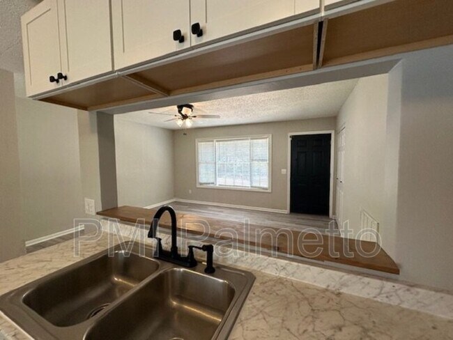Building Photo - 277 Piney Grove Rd