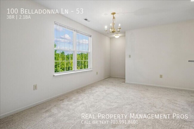 Building Photo - 100 Belladonna Ln