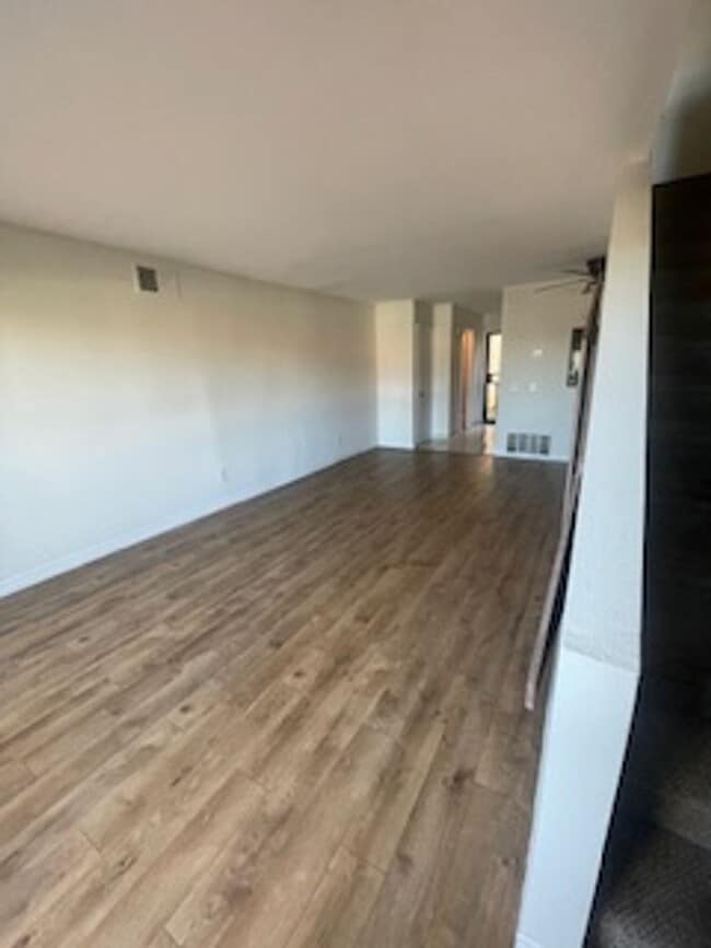 Building Photo - Charming condo near the Village in La Mesa