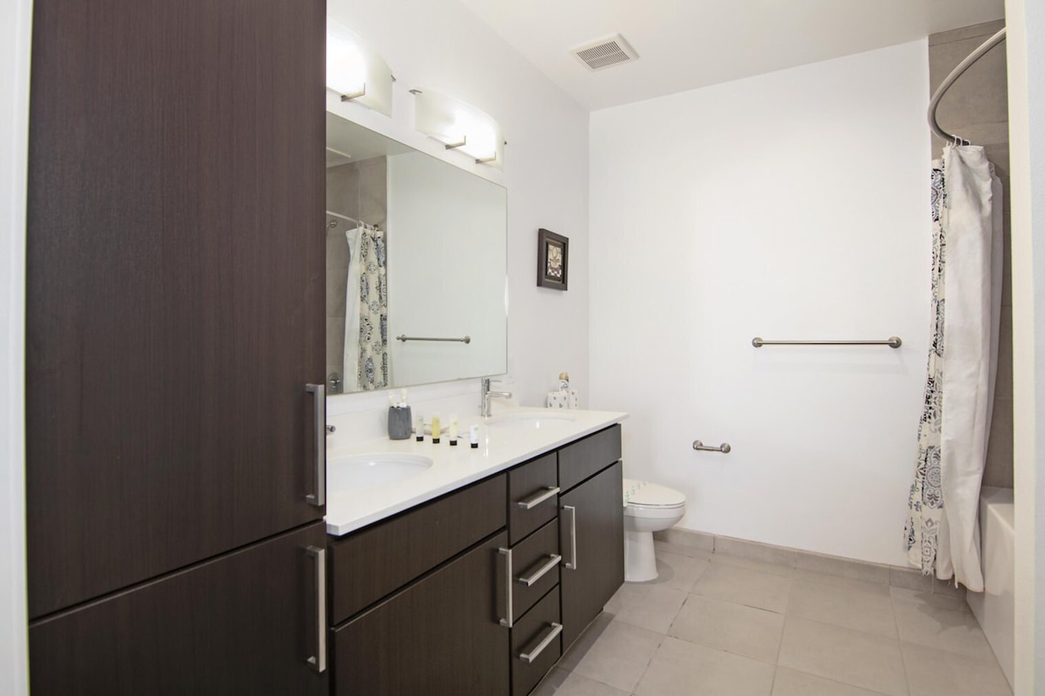 Building Photo - 2022 Holcombe Blvd