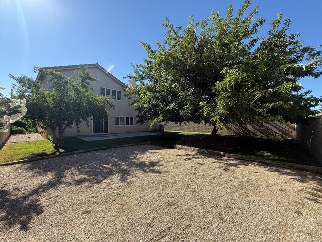 Building Photo - 43439 Bale Ct