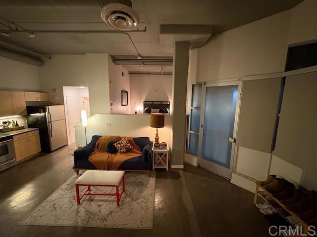 Building Photo - 1501 Front St