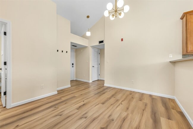 Building Photo - 6303 Spring River Dr