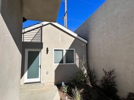 Building Photo - 1337 23rd St