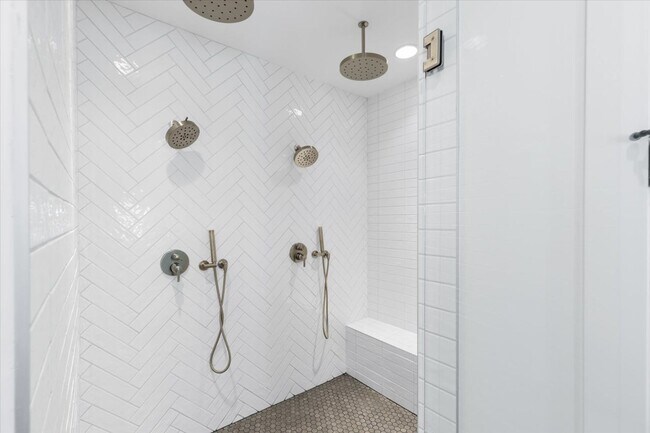 Building Photo - The Best Address in Germantown — Fully Furnished Executive Townhome, Move-In Ready | $8,995/Mo