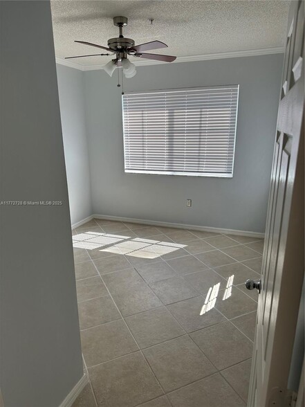 SO FLO Real Estate Group 2320 E PRESERVE WAY APT 301 MIRAMAR - 2320 E Preserve Way