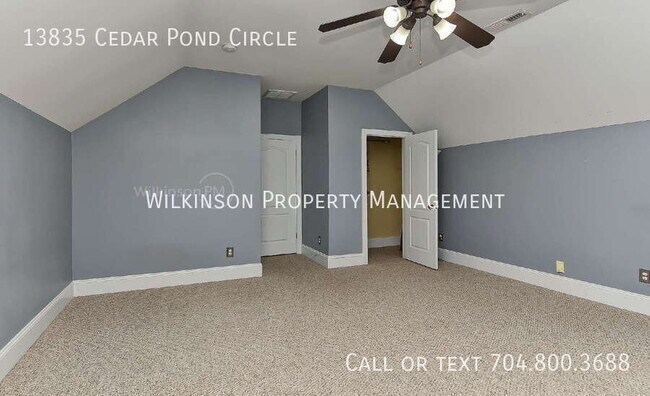 Building Photo - 13835 Cedar Pond Cir